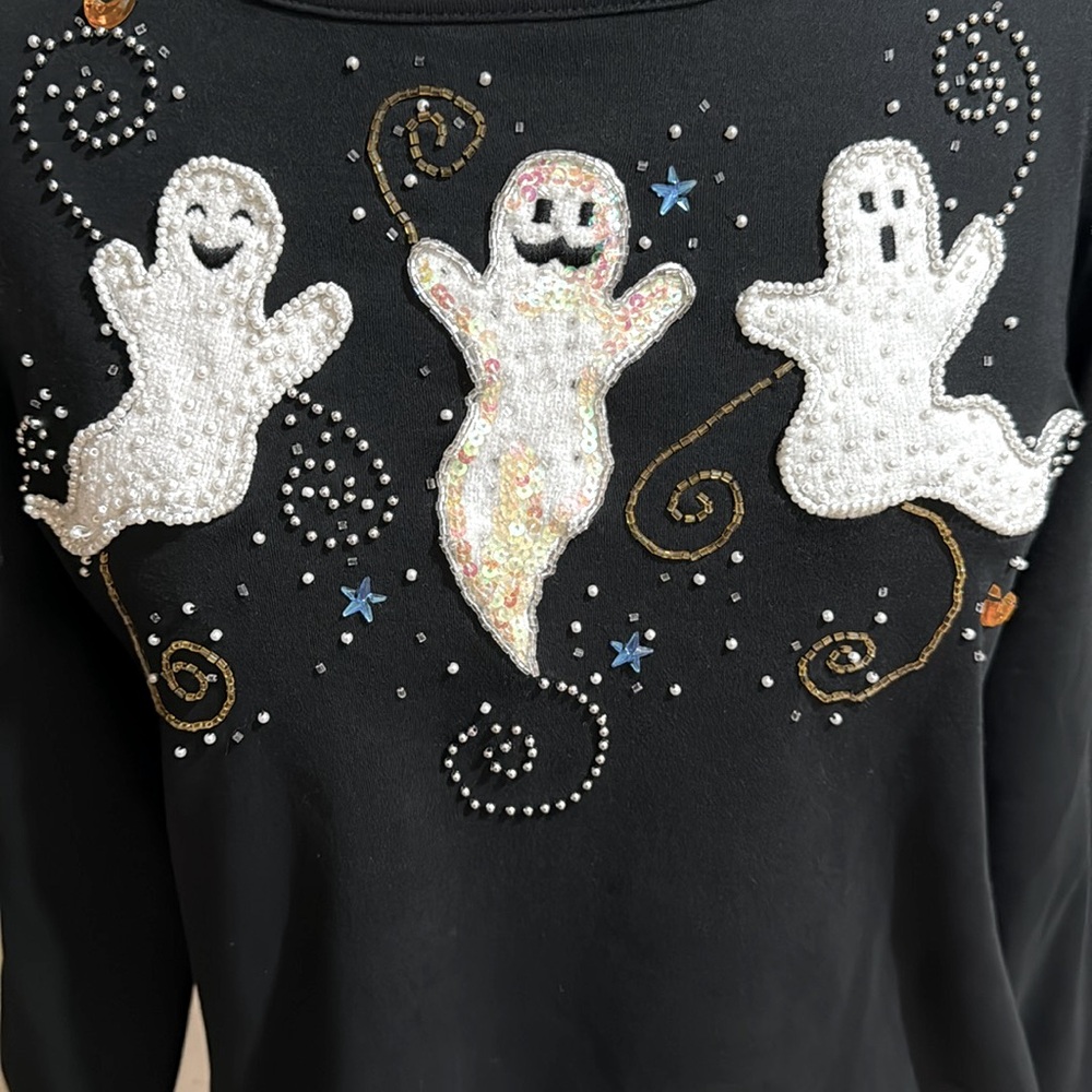 Jack B. Quick Vintage Ghosts Faux Pearls
Sequins Embellished Black Cotton Top M